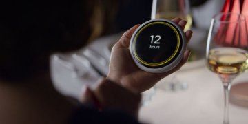 ¡Ni Tinder Ni Happen! ‘Black Mirror’ crea la famosa aplicación de citas de ‘Hang the DJ’