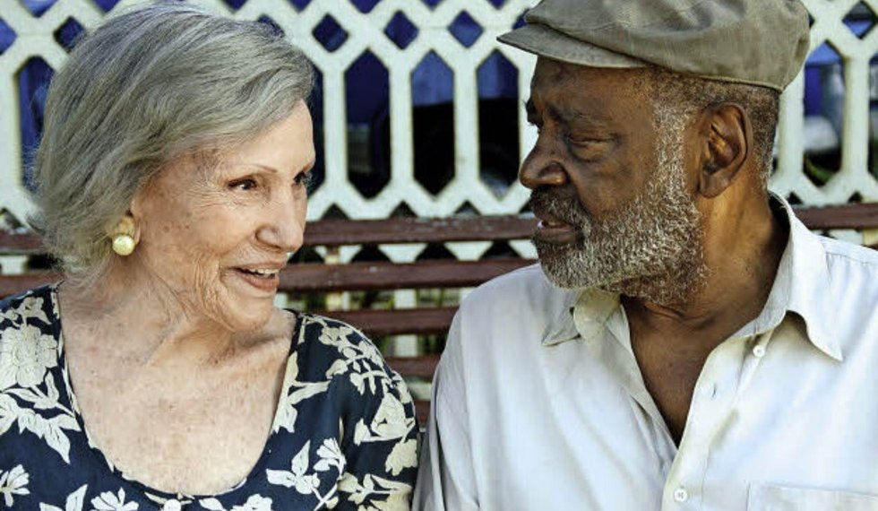 ‘Candelaria’: Reinventar el amor en la tercera edad