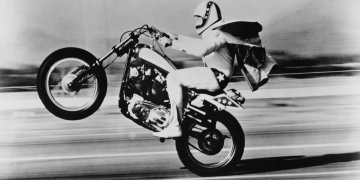 Milo Ventimiglia será Evel Knievel en una miniserie