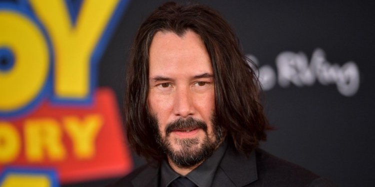 Keanu Reeves cerca de “Rápido y furioso”