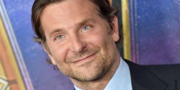 Bradley Cooper podría interpretar a Batman en Joker 2