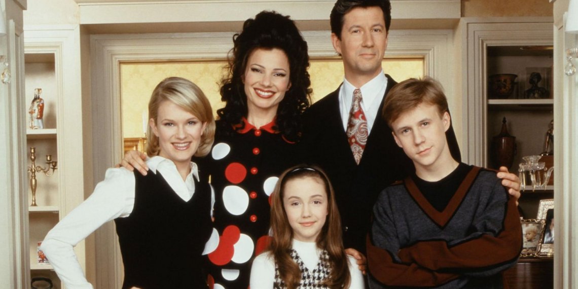 Fran Drescher anunció que vuelve “La Niñera”