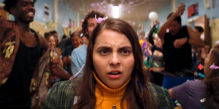 BOOKSMART: Más allá de la (típica) comedia adolescente