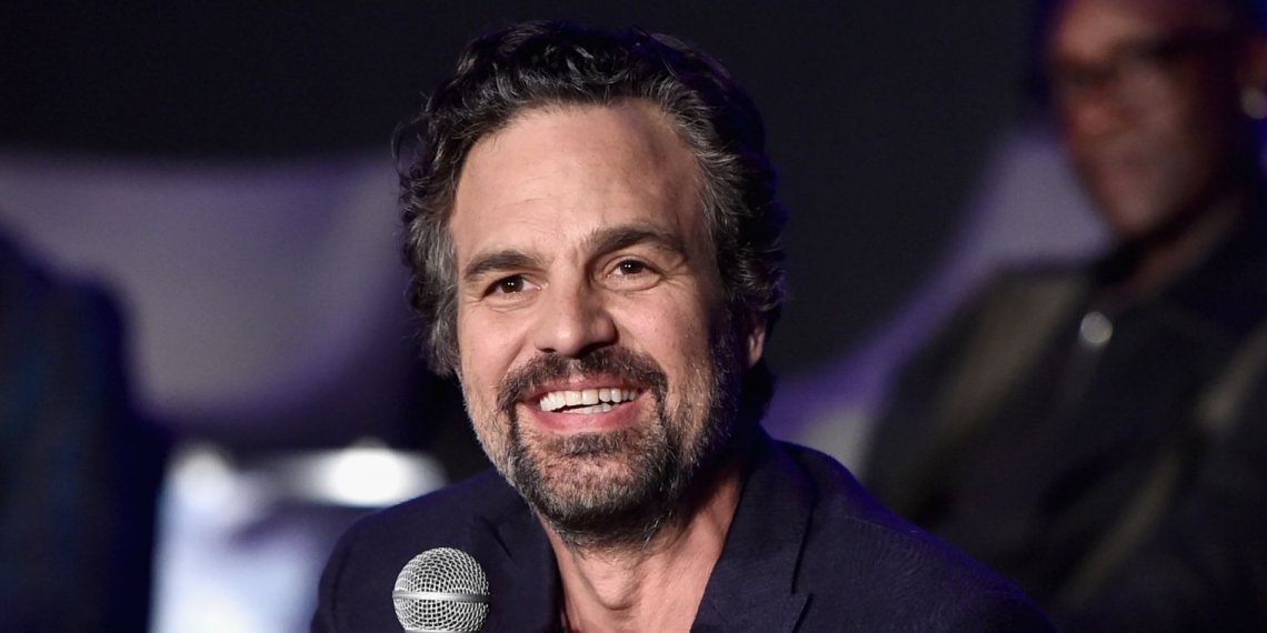 Mark Ruffalo estaría en conversaciones para protagonizar la serie de Parasite