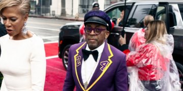 Spike Lee y su tributo a Kobe Bryant en la alfombra roja de los Premios Oscars