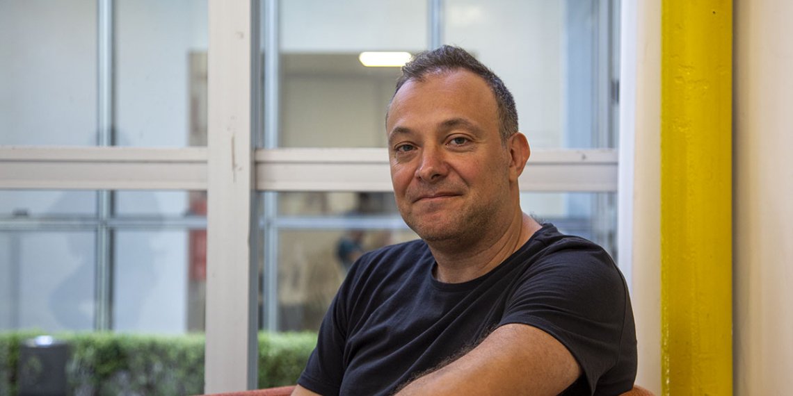 Hablamos con Nicolás Savignone sobre “Ni héroe, ni traidor”, la nueva película de Malvinas