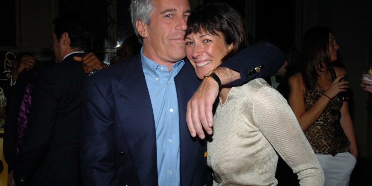 Arrestan a Ghislaine Maxwell, la cómplice de Jeffrey Epstein