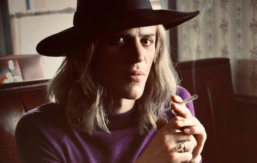 Llega ‘Stardust’ la biopic de David Bowie protagonizada por Johnny Flynn
