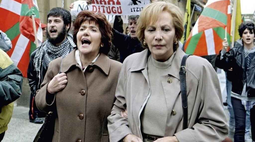 La serie ‘Patria’ llegó a su final y hablamos con su director de arte