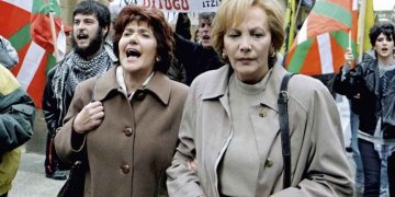 La serie ‘Patria’ llegó a su final y hablamos con su director de arte