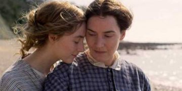 Ya está disponible Ammonite, la película con Kate Winslet y Saoirse Ronan