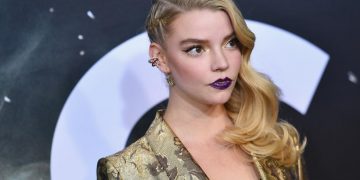 Anya Taylor-Joy abrió el Saturday Night Live hablando en español