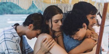 Old presentó su tráiler