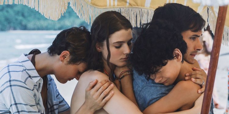 Old presentó su tráiler