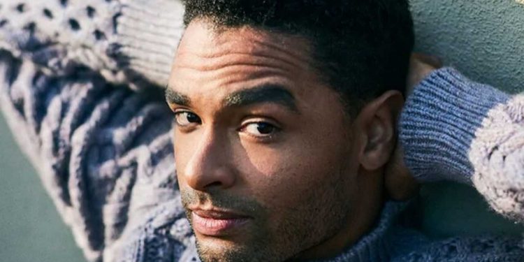 Rompió el silencio: Regé-Jean Page habló sobre su salida de Bridgerton