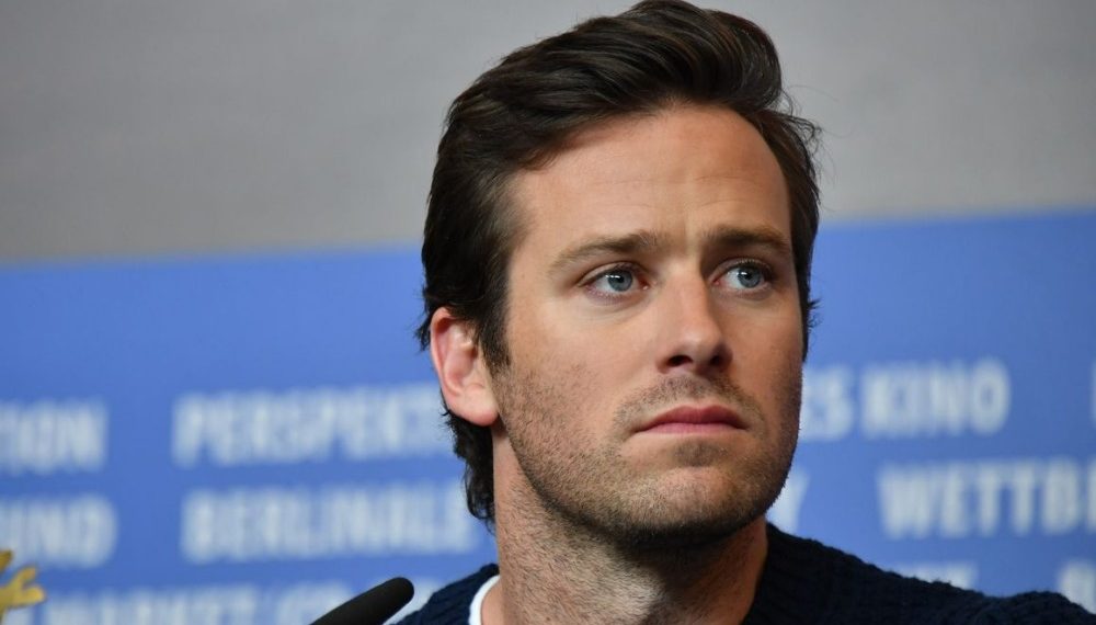 Armie Hammer habría ingresado a una clínica de rehabilitación