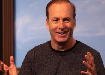 ¡Bob Odenkirk está bien! El actor dejó un mensaje tras ser internado