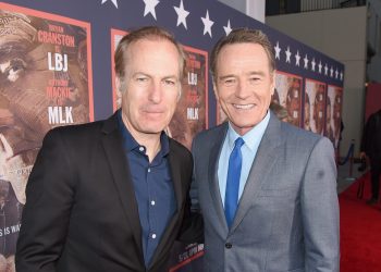 El sentido mensaje de Bryan Cranston por el estado de salud de Bob Odenkirk