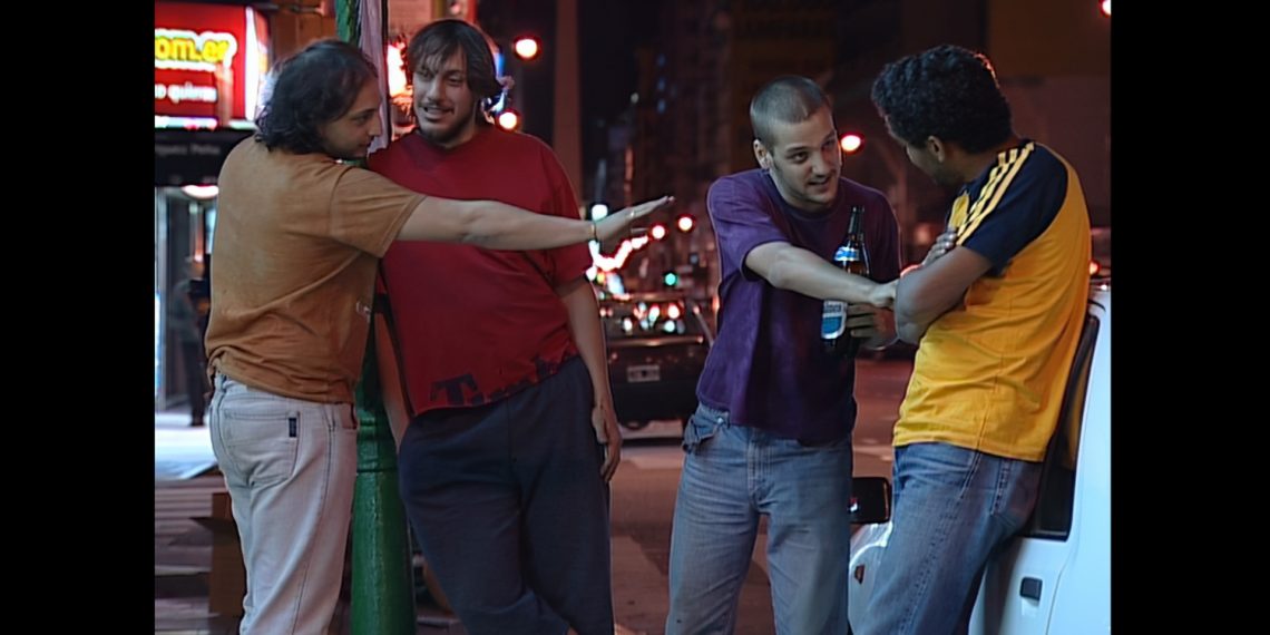 Mira el detrás de escena y el proceso de remasterización de Okupas