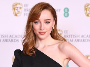 Phoebe Dynevor (Bridgerton) presentó a su novio y es un reconocido famoso