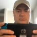 Brendan Fraser no notó que estaba en vivo mientras jugaba con su Switch