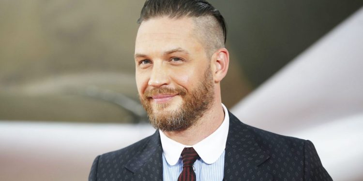 Tom Hardy fue al preestreno de Venom 2 con su perro