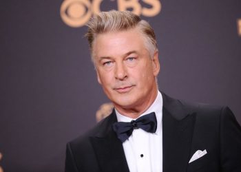 Alec Baldwin disparó un arma en el set de su película y mató a un miembro del equipo