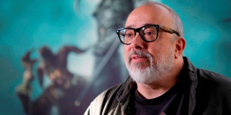 Álex de la Iglesia contó que robaba la iluminación de Tom Cruise para el rodaje de su película