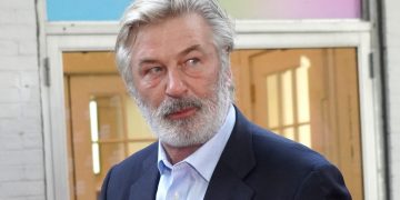 Alec Baldwin rompió el silencio: “Halyna Hutchins era mi amiga“