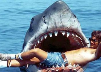Esto pensó Steven Spielberg cuando escuchó la música de Tiburón por primera vez