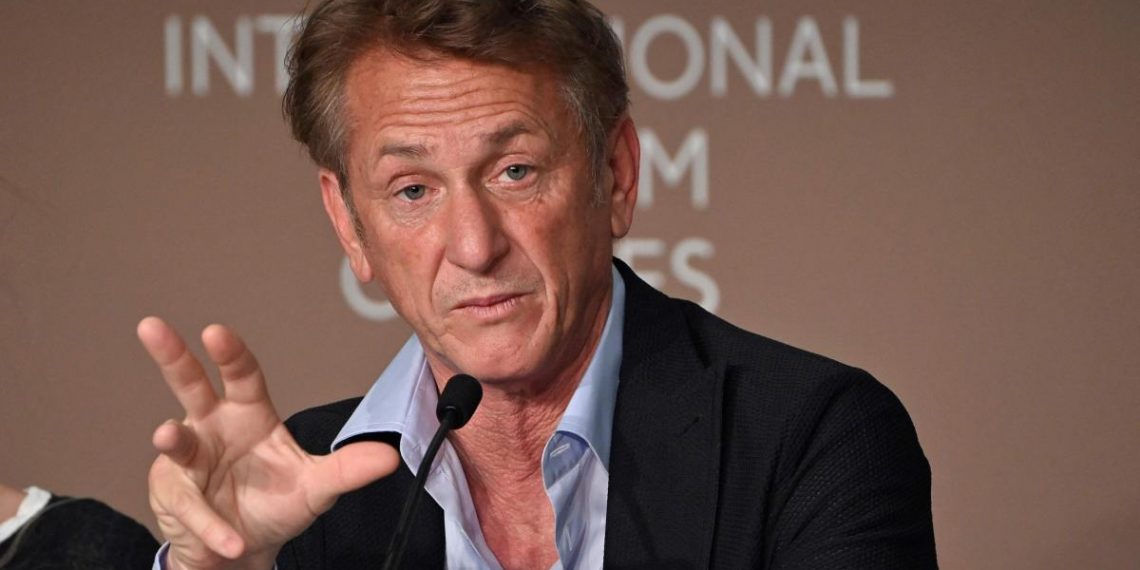 ¿Lo viste? Sean Penn, luce irreconocible en el tráiler de Gaslit