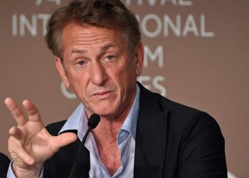 ¿Lo viste? Sean Penn, luce irreconocible en el tráiler de Gaslit