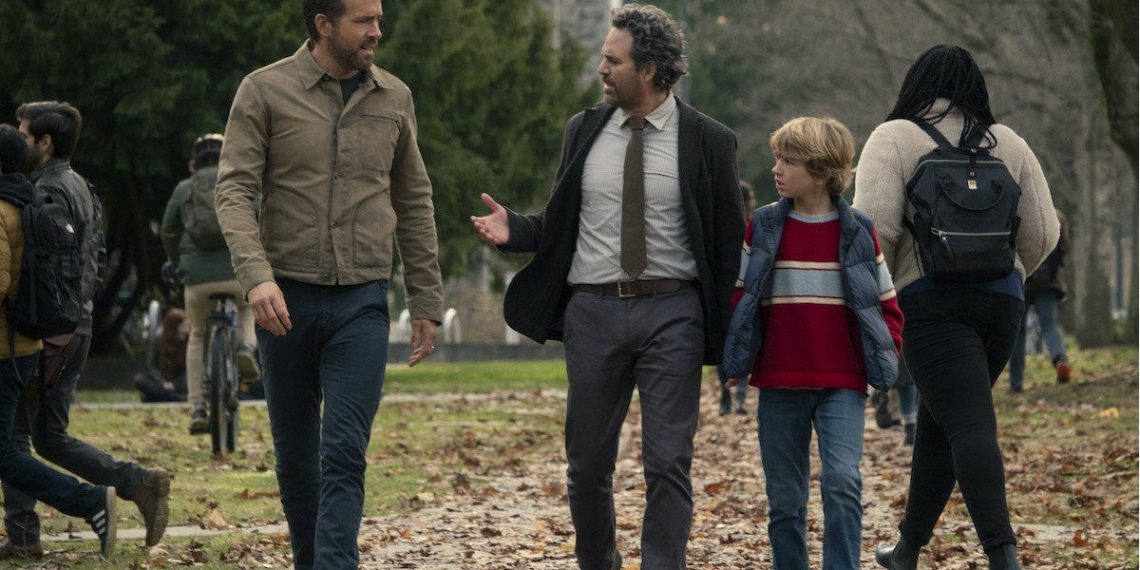 “El Proyecto Adam”: Una película familiar con reminiscencia a los 80’s