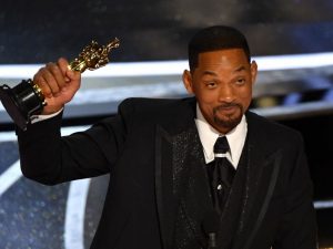 La Academia condenó la acción de Will Smith