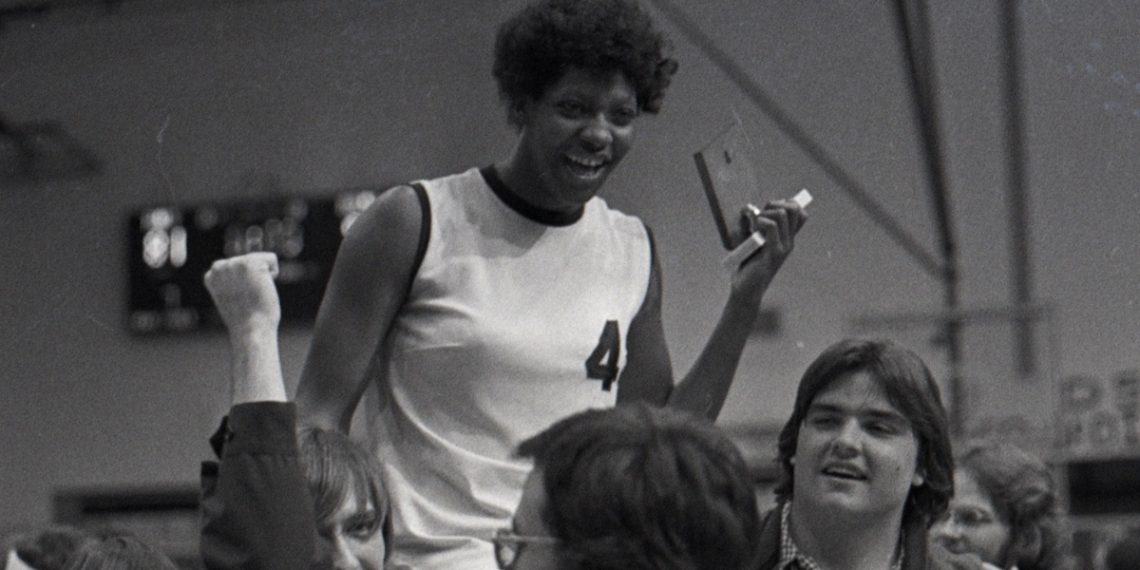 ¿Dónde ver The Queen of Basketball, el cortometraje ganador del Oscar?