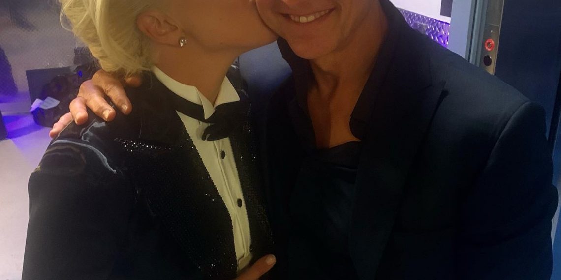 La foto de Lady Gaga y Tom Cruise que se hizo viral