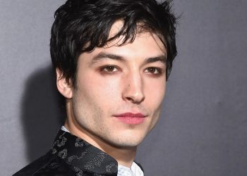 ¿Qué hará Warner Bros. con Ezra Miller?