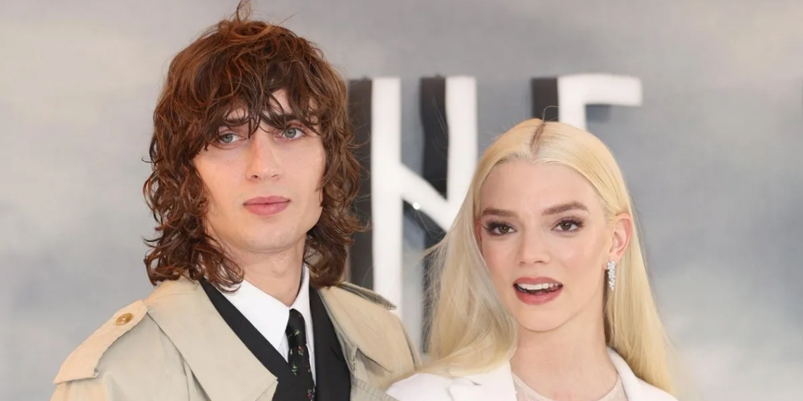 Anya Taylor-Joy y Malcolm McRae se casaron en privado