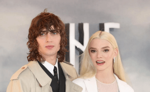 Anya Taylor-Joy y Malcolm McRae se casaron en privado