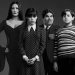 Netflix reveló las primeras imágenes de Wednesday, lo nuevo de la familia Addams