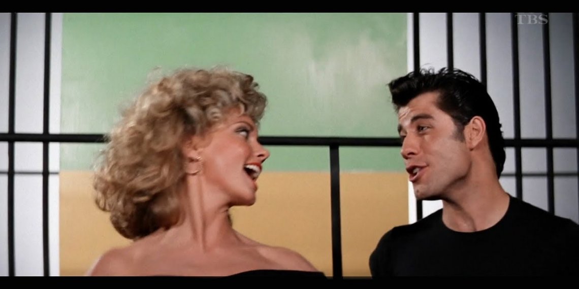 ¿En qué plataforma está disponible Grease?