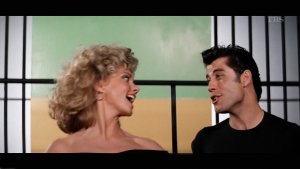 ¿En qué plataforma está disponible Grease?