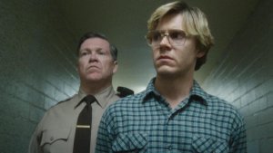 La relación entre las series You y Dahmer