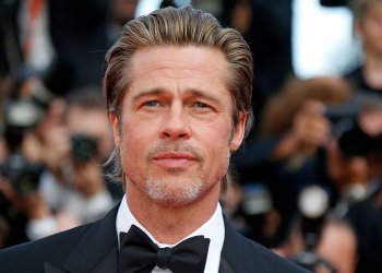 ¿Lo tenían? Brad Pitt debutó como escultor