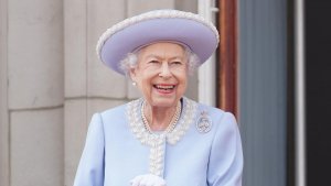 5 títulos sobre la reina Isabel II disponibles en plataformas de streaming