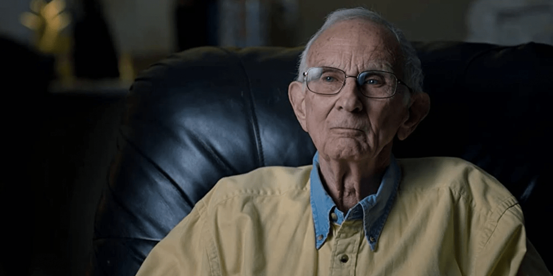 El padre de Jeffrey Dahmer planea denunciar a Netflix