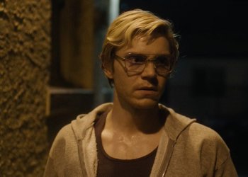 Ryan Murphy enojado con la decisión que tomó Netflix sobre Dahmer
