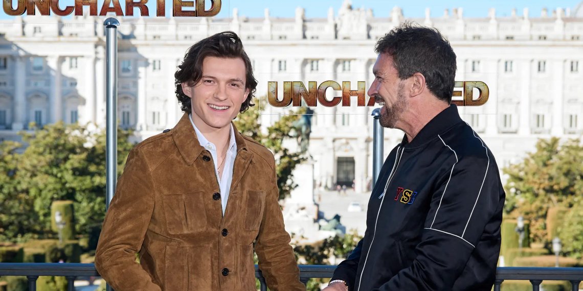 Antonio Banderas quiere que Tom Holland protagonice “El Zorro”