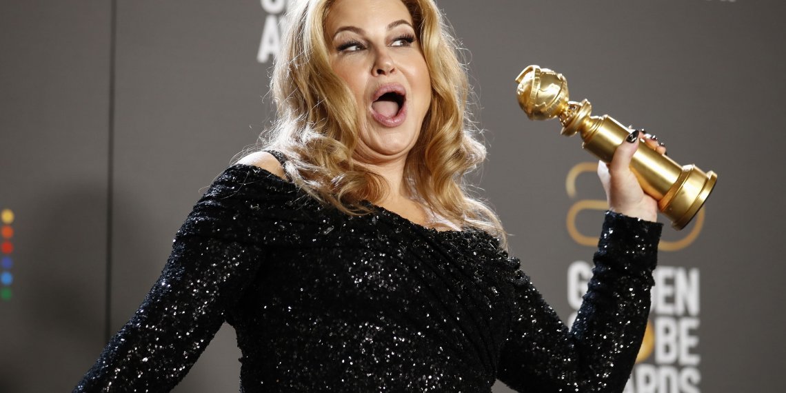 El divertido discurso de Jennifer Coolidge tras ganar en los Golden Globes