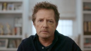 Still: A Michael J. Fox Movie, presentó su tráiler